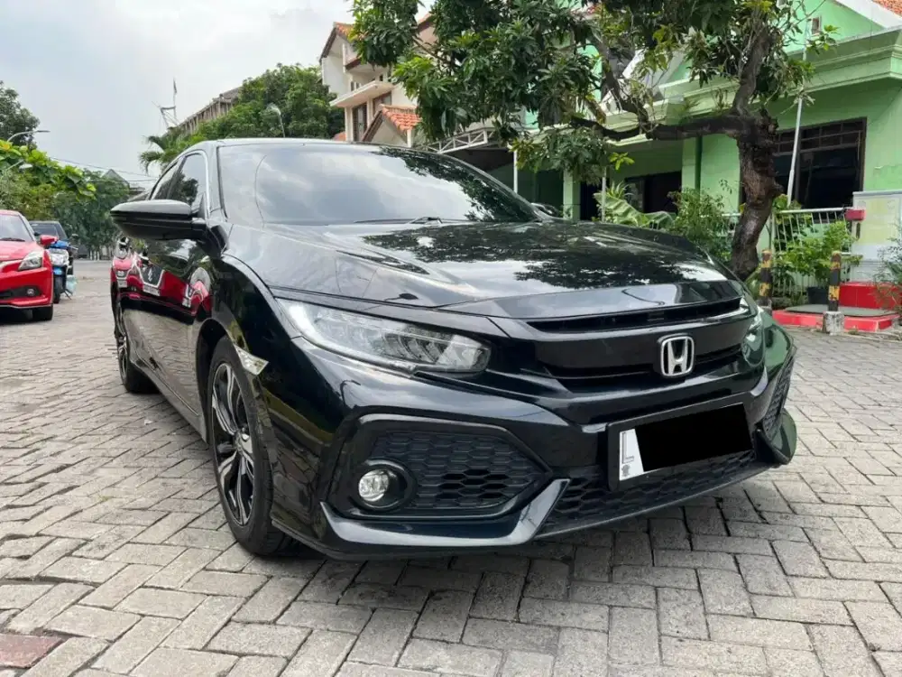 Honda Civic Hb 2018 matic km 38rb