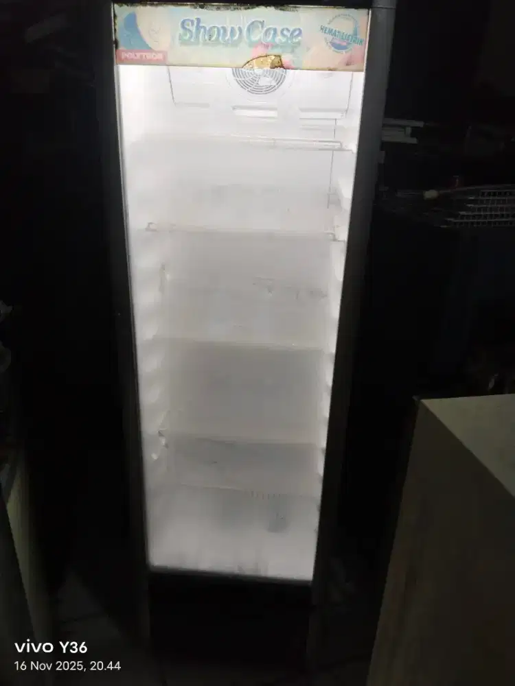 Turun harga showcase politron jumbo plus antar