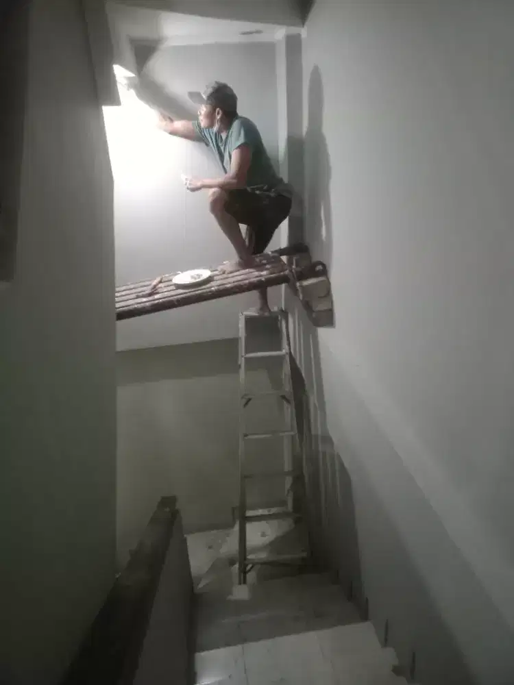 Tukang renovasi dinding dan pagar