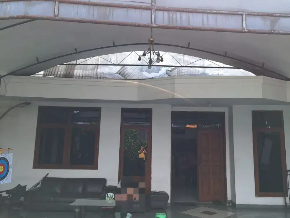 DIJUAL RUMAH DAN TEMPAT USAHA STRATEGIS DI TENGAH KOTA