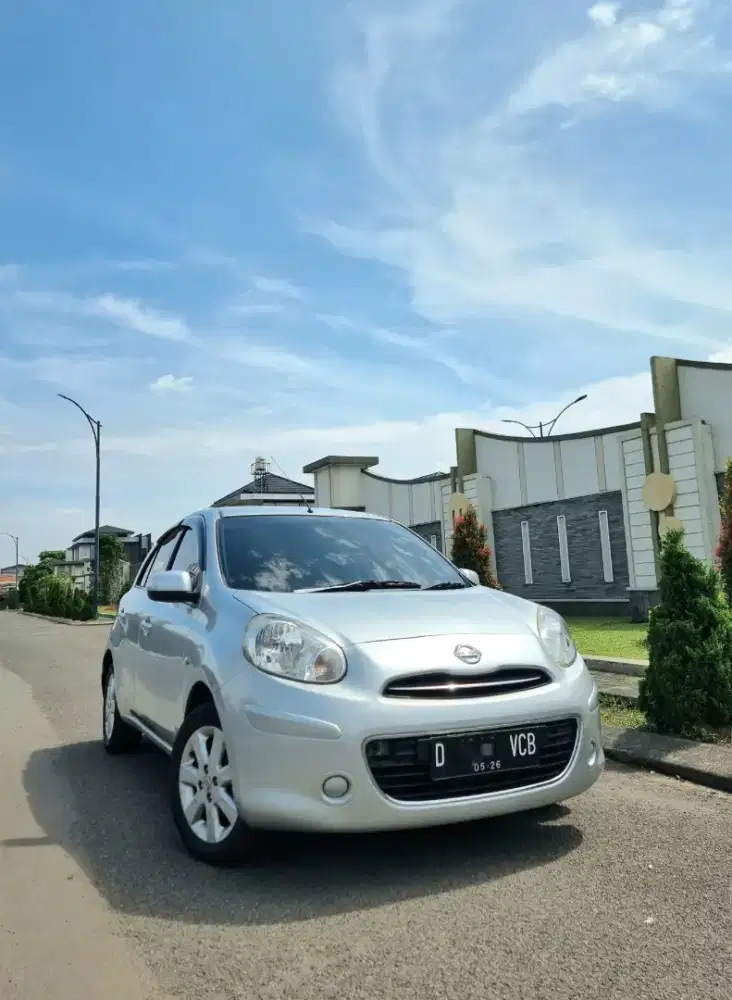 TDP 12JT!! FIRST HAND MARCH XS 1.2 MATIC 2011 TERAWAT & FULLSET