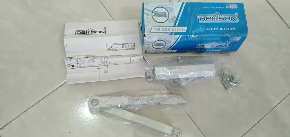 DOOR CLOSER  DEKSON