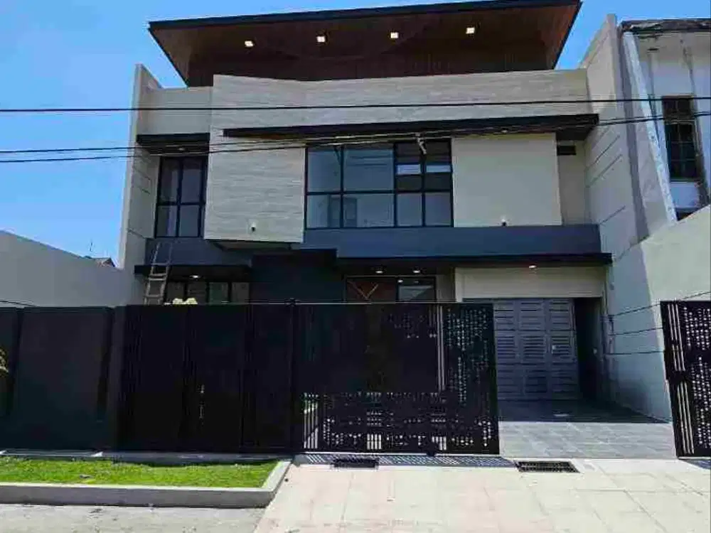 Dekat Galaxy Mall‼️Rumah Baru Gress Kertajaya Indah