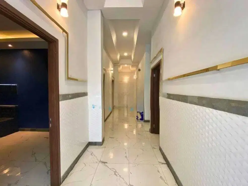 LXMMT 0132 Disewakan Ruang Usaha 3 Lantai Jalan Suryo Kebayoran Baru