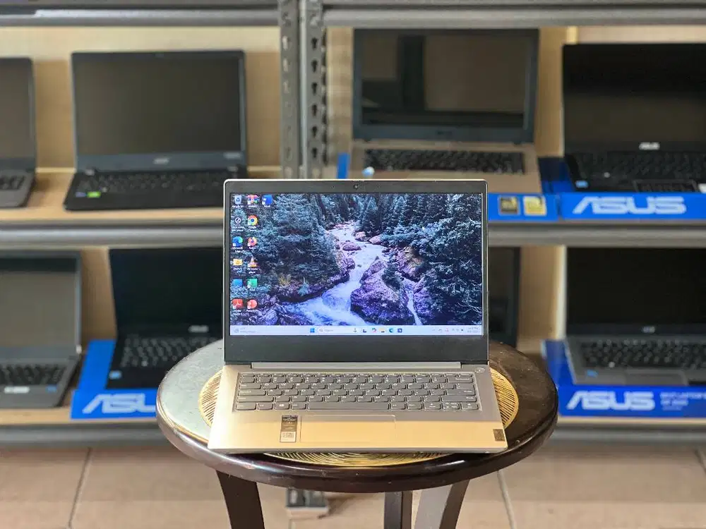 PROMO LENOVO IDEAPAD SLIM 3 INTEL CELERON-N4020/SSD256GB/RAM4GB