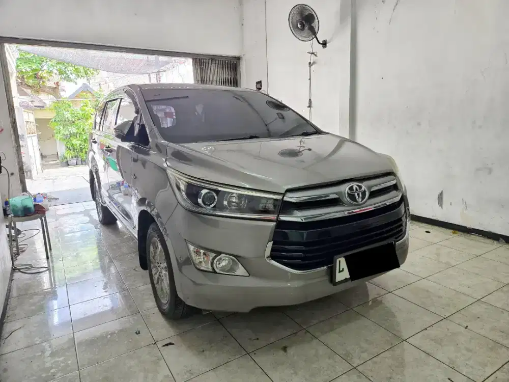 Toyota Innova reborn v 2.0 2018 matic