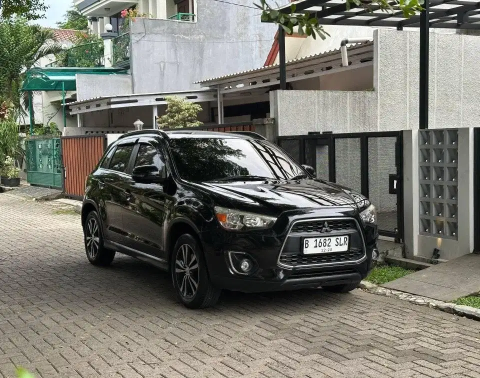 Mitsubishi Outlander 2014 PX panoramic FACELIFT AT Matic Model 2015