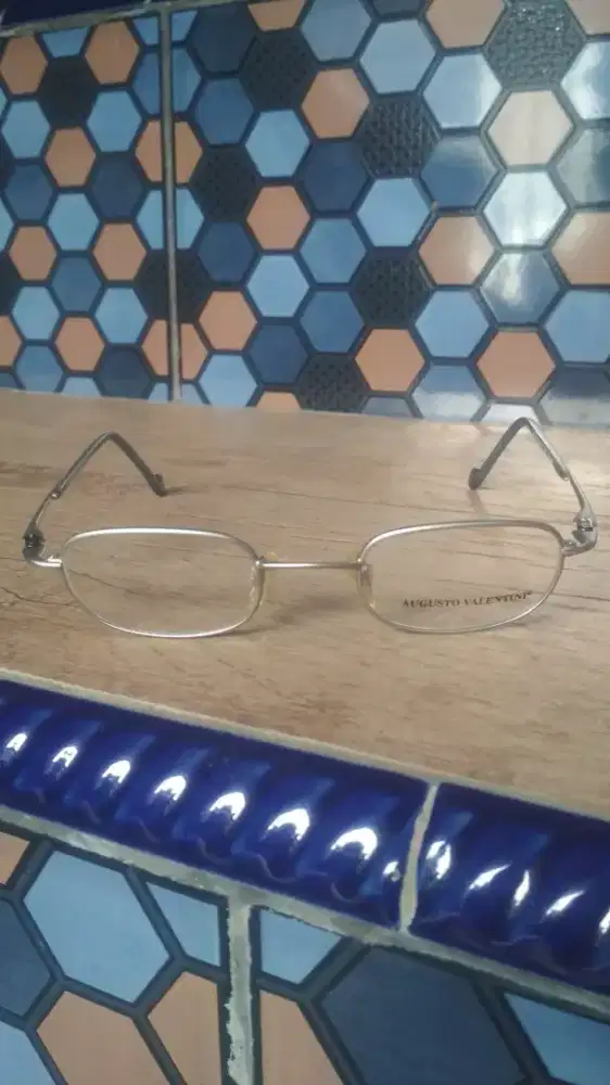 Kacamata Titanium Augusto Valentini