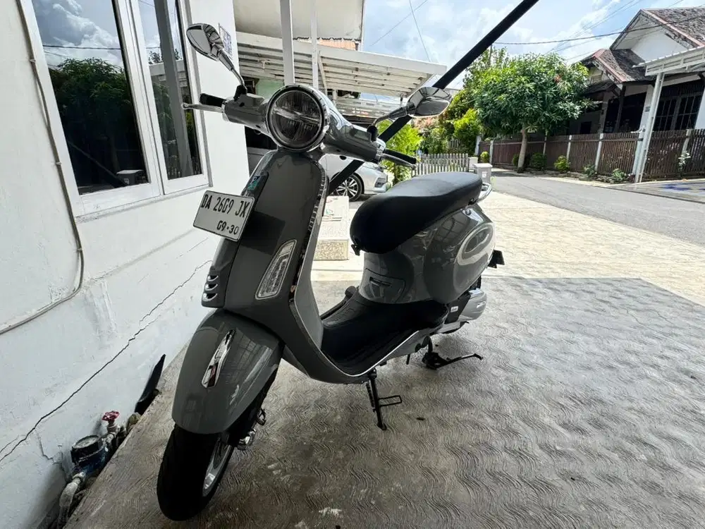Vespa Primavera 2025 Low KM