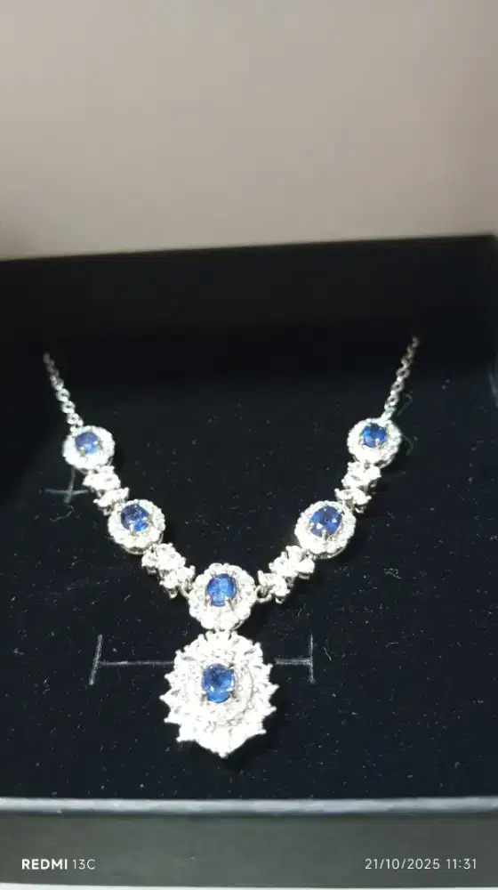 Kalung blue safir