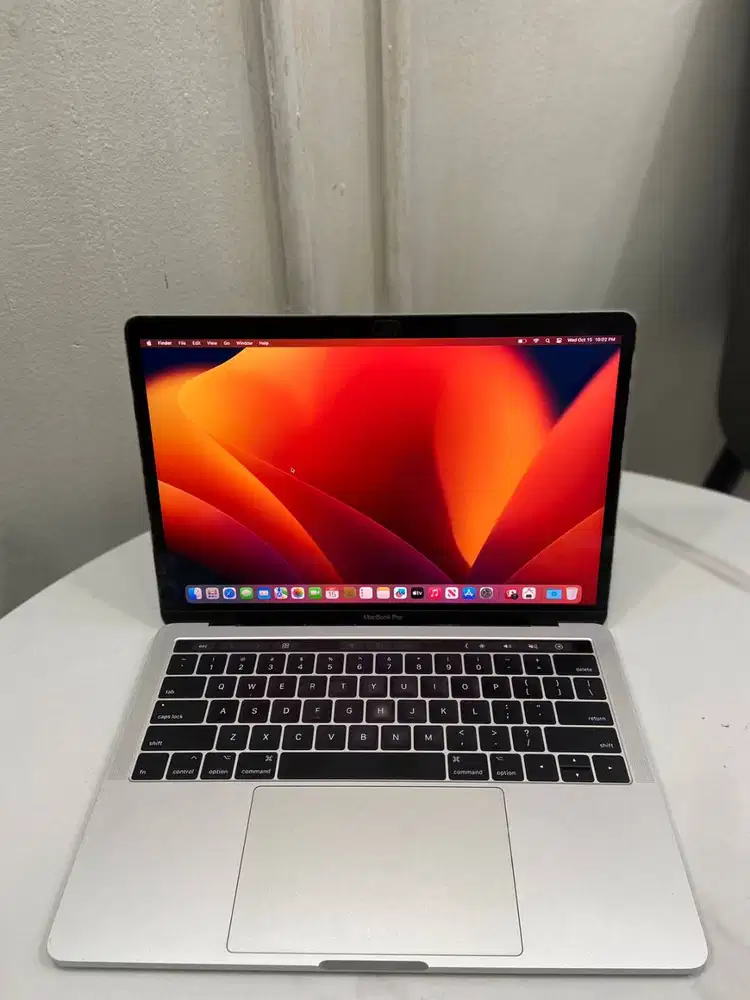 Macbook Pro 2017 Touchbar Core i5 Ram 16GB 13,3inch N-EC