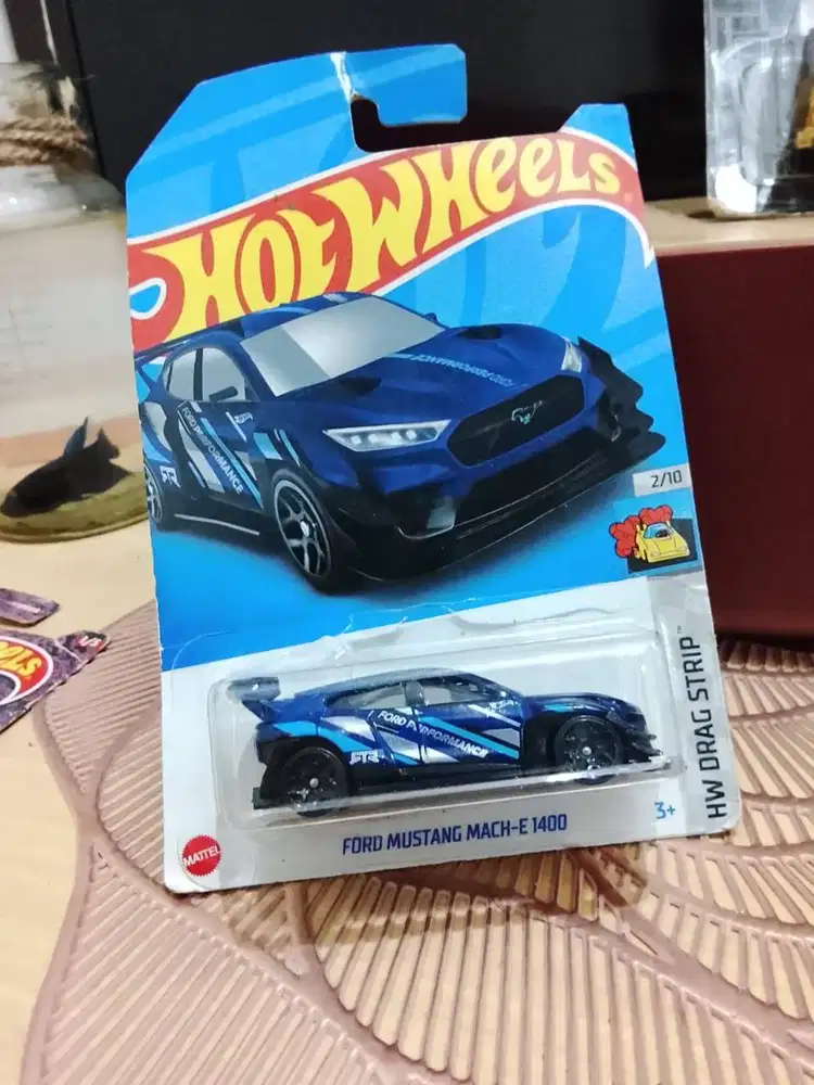 Hotwheels Ford Mustang Mach-E 1400 2021 HW DRAG STRIP edition