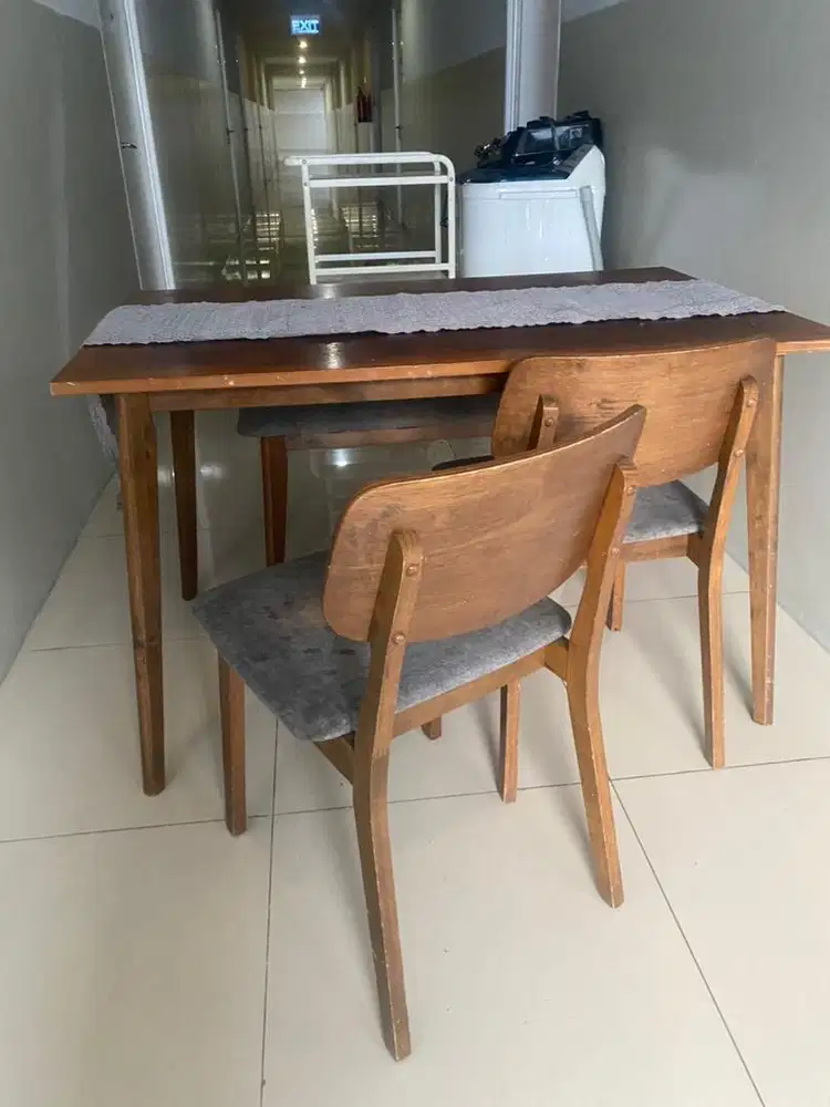 Meja makan set kursi jati Informa
