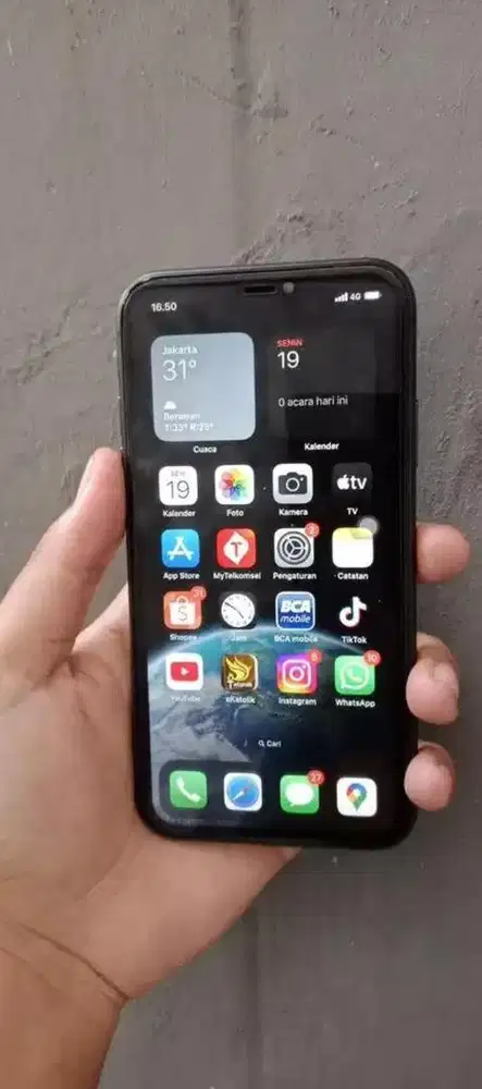 IPhone 11 128 4,8jt nego tipis