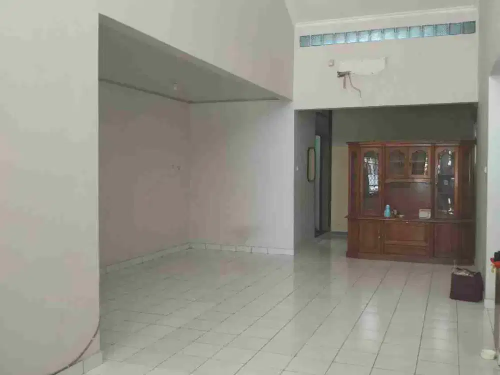 disewakan rumah citra 5