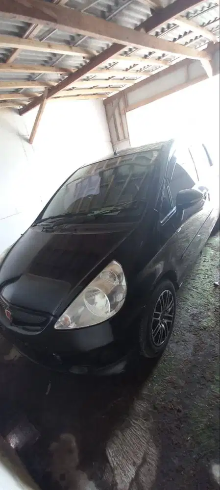 JUAL CEPAT TANPA PERANTARA Honda Jazz Matic 2007 Warna Hitam