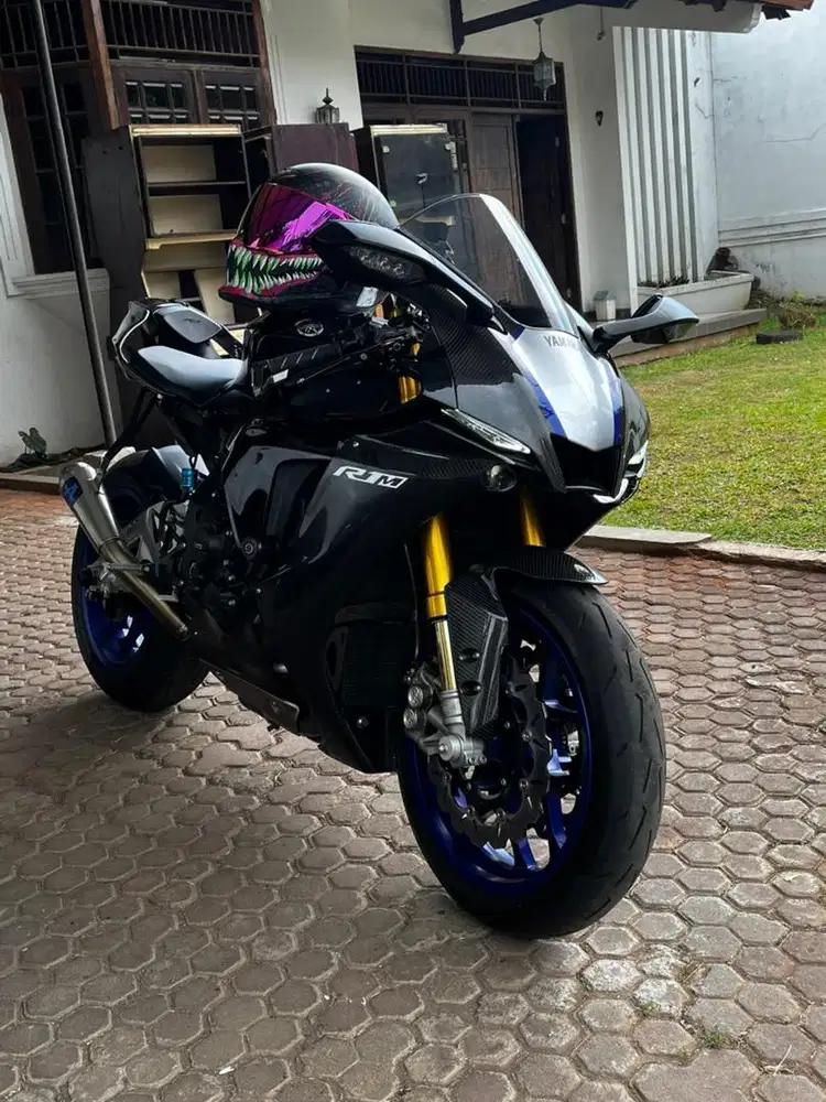 Yamaha yzf-r1 / r1m