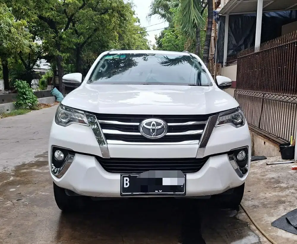Toyota Fortuner VRZ 2.4 at tahun 2016