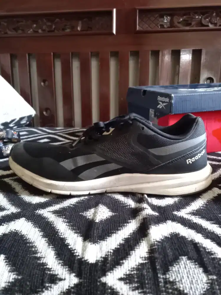 Sepatu reebok original
