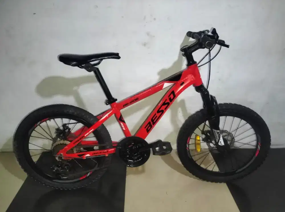 Sepeda MTB ukuran 20 rem Aloy almunium kondisi normal