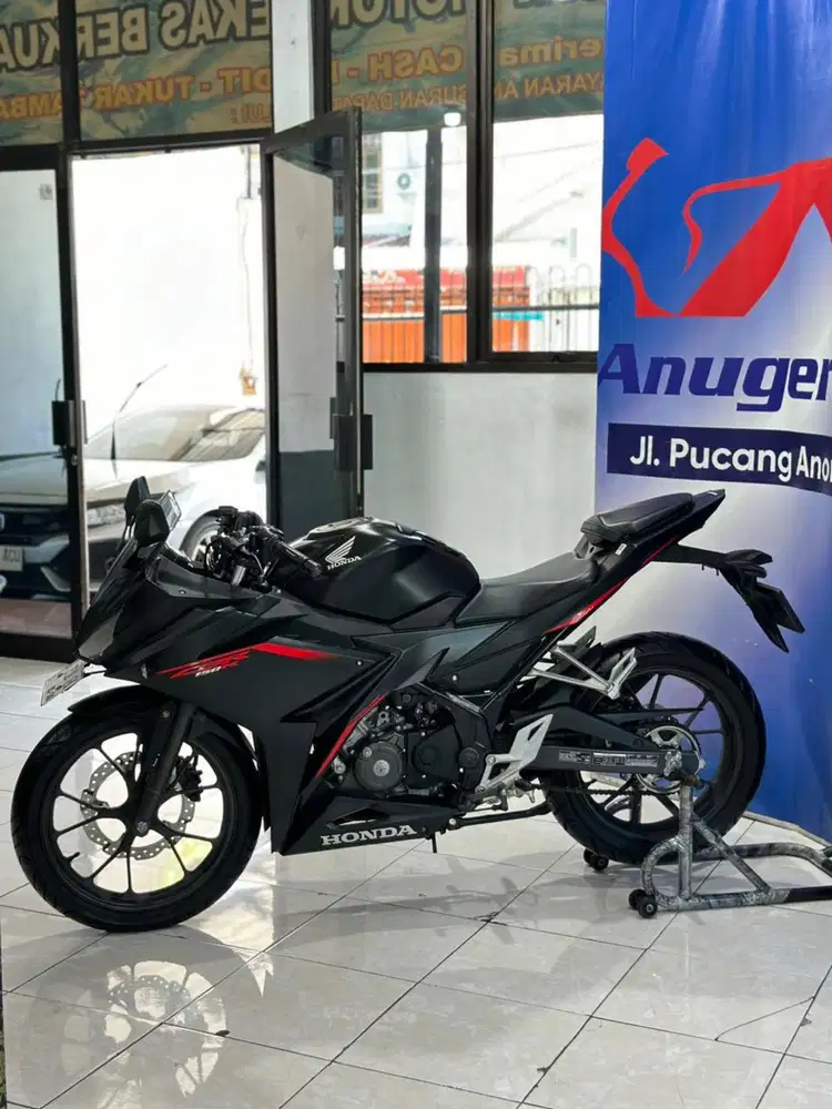 km 2ribu Honda CBR 150 R Facelfit tahun 2020