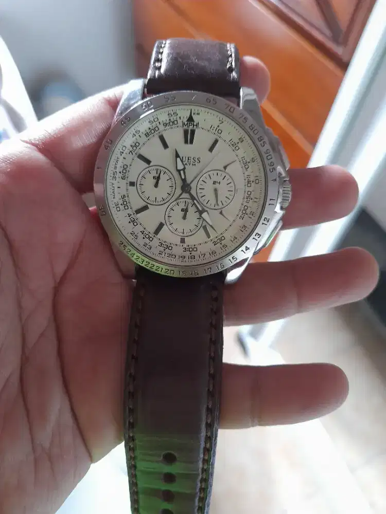 Jam Tangan GUESS Second ORI