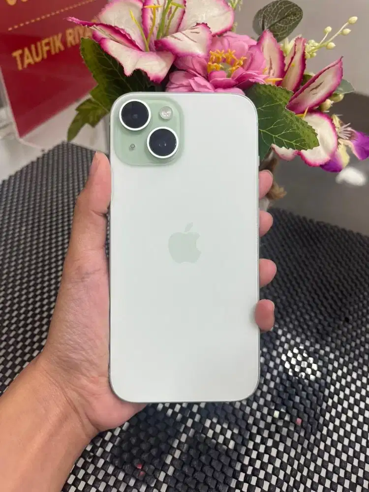 IPHONE 15 128GB ex ibox fullset terima tuker tambah/kredit