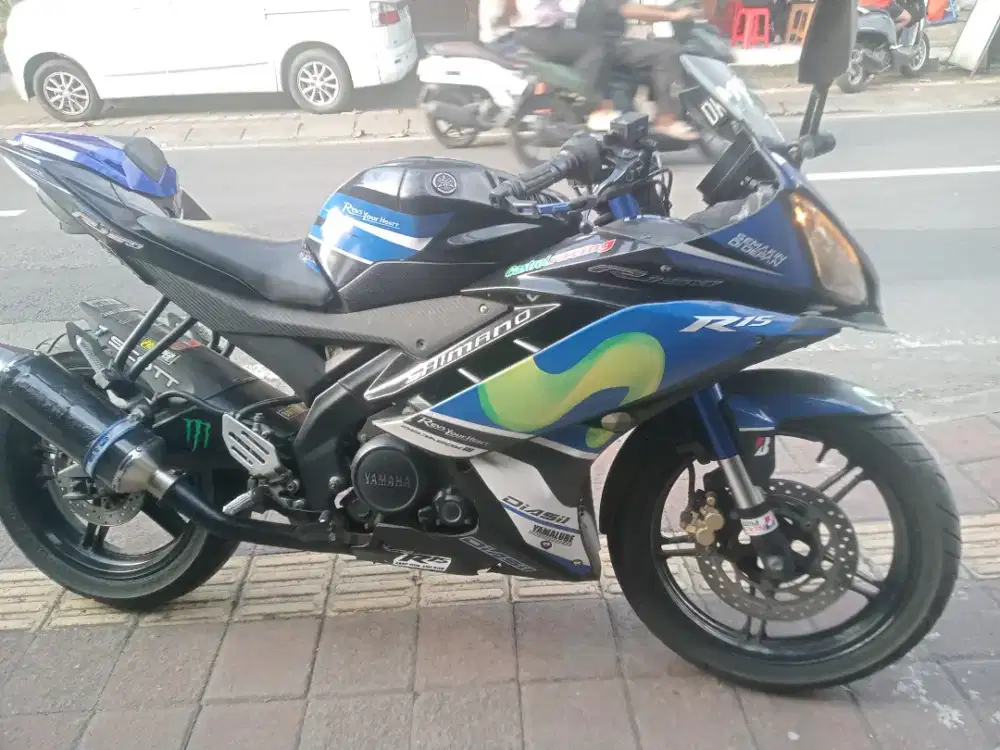 Yamaha R 15 thn. 2015 cash. Bali dharma motor