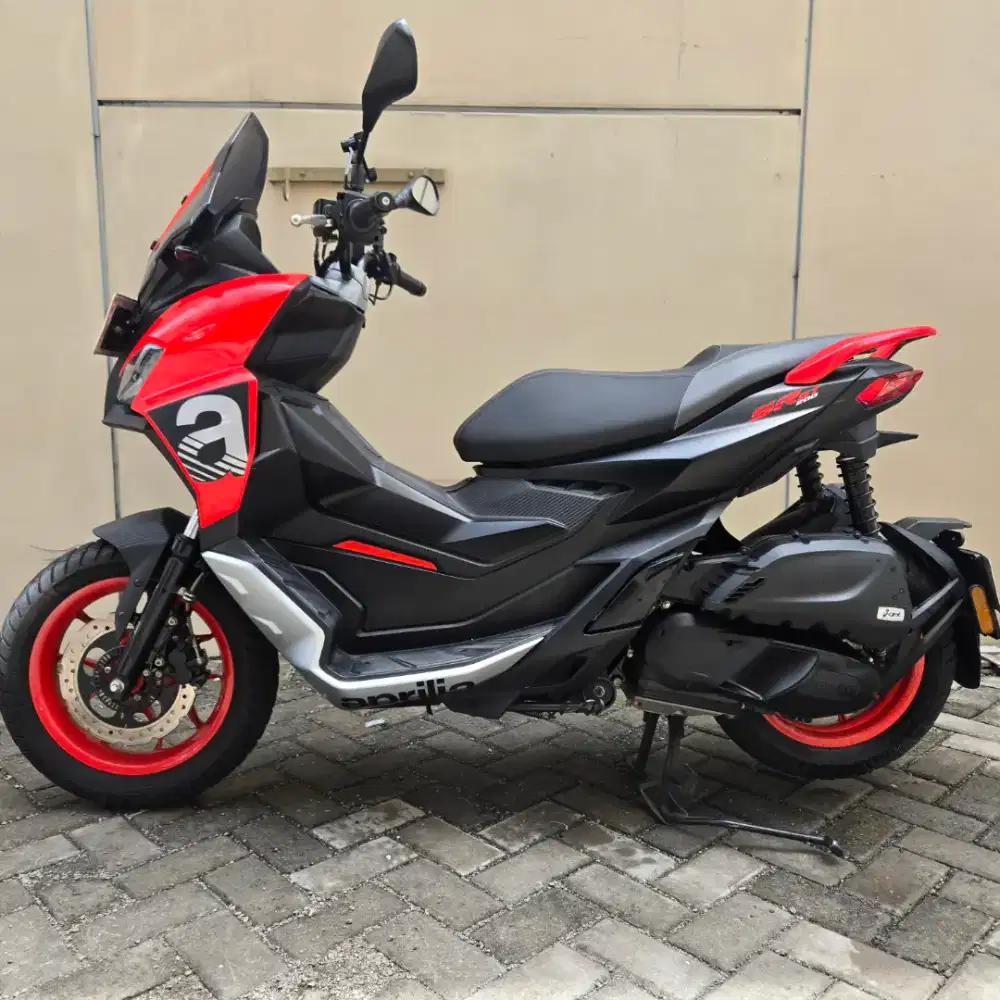 Aprilia SR200GT