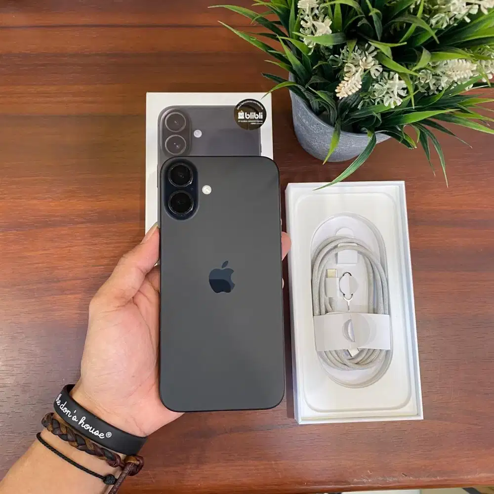 iPhone 16 Plus 512GB Black Titanium iBox