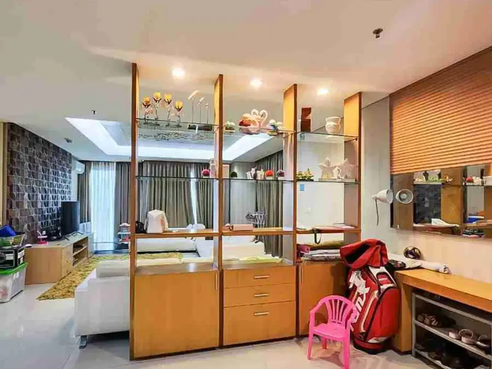 Condominium Cambridge Tower Newton