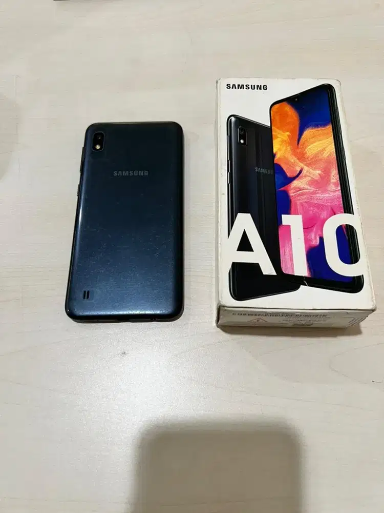 Samsung A10 Hitam