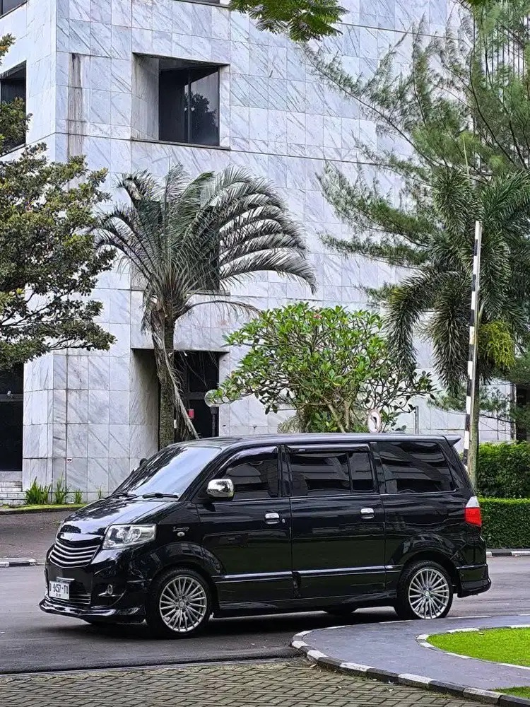 DP 19JT // SUZUKI APV SGX LUXURY 1.5 MT 2010 ISTIMEWA