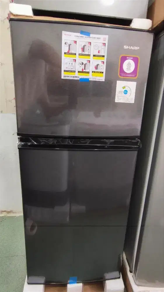 Kulkas 2 pintu Sharp SJ-195