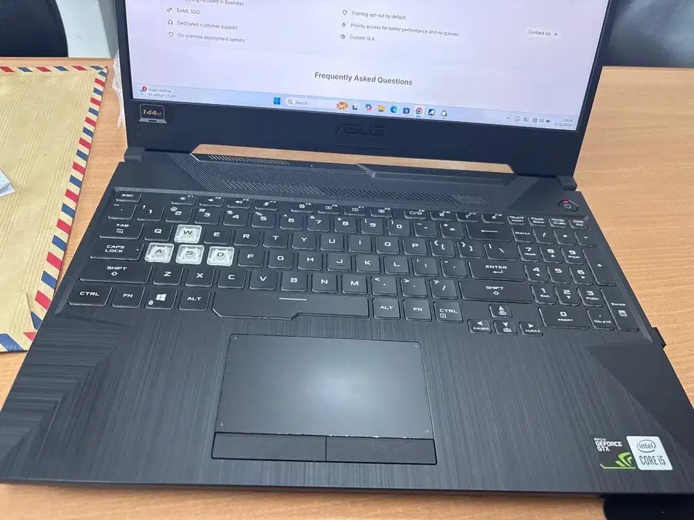 ASUS TUF Gaming FX506LH - Laptop Gaming Kuat & Mulus!