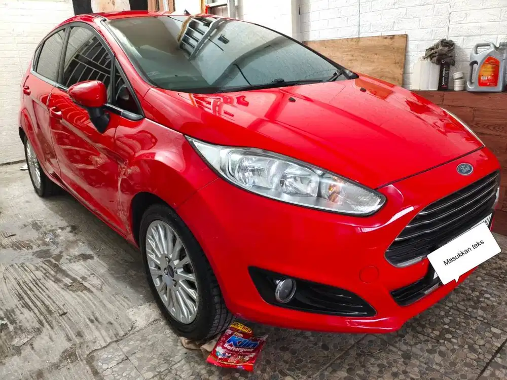 Ford Fiesta S 2015 ( good condition)