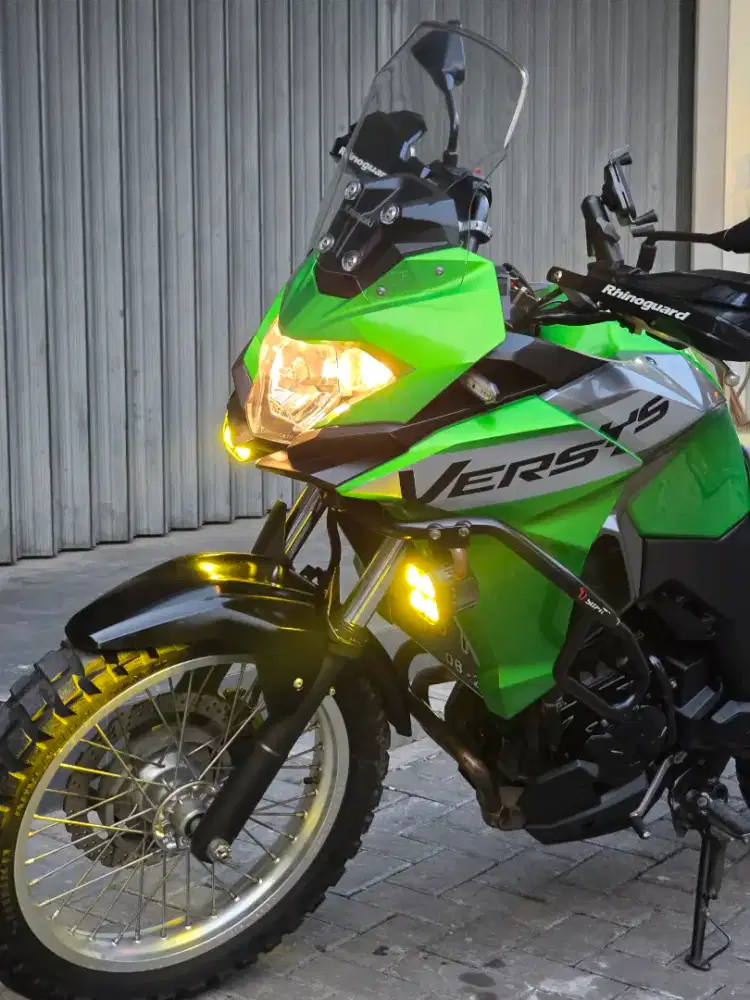 Moge Adventure Kawasaki Versys 250 2017 Km 15rb Like Modif Siap Turing