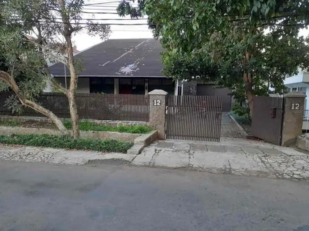 Jual Murah Rumah Old Money di Mainroad Hegarmanah Bandung