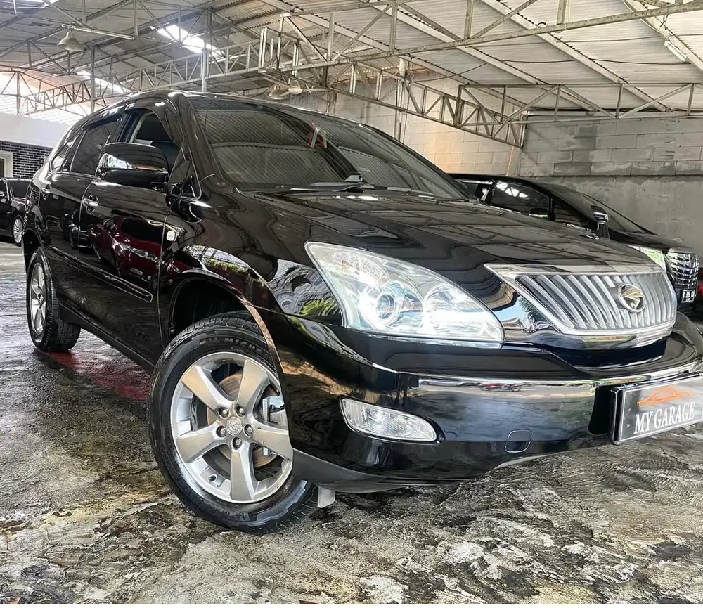 Toyota Harrier 2011 Bensin