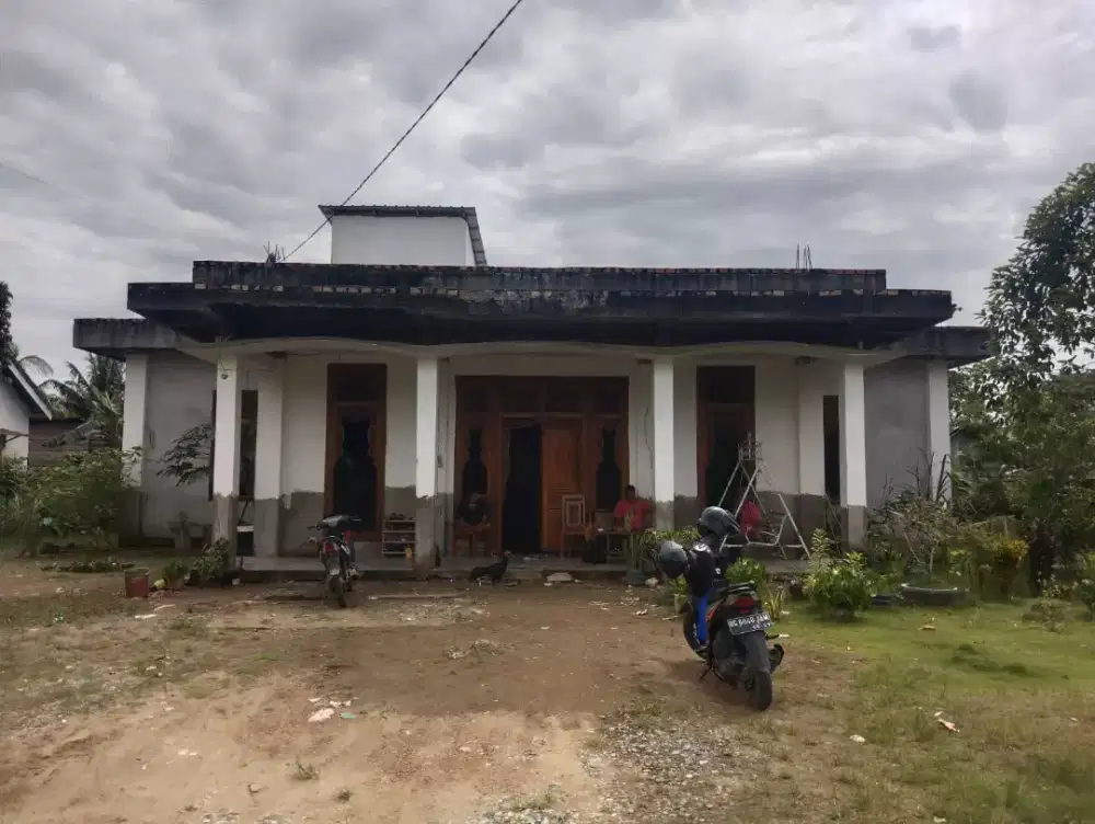 Dijual cepat Tanah & Bangunan Luas Tanah 1.196m2