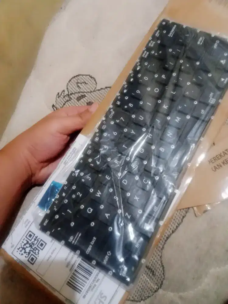 Keyboard Asus A407 A407M A407U X407 A407MA A407UB warna  hitam