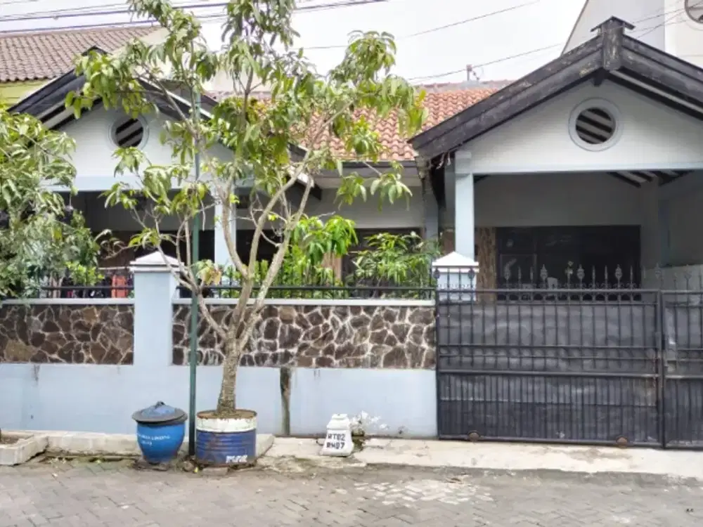 Dijual Rumah Hitung Tanah di Seberang Kampus UIN