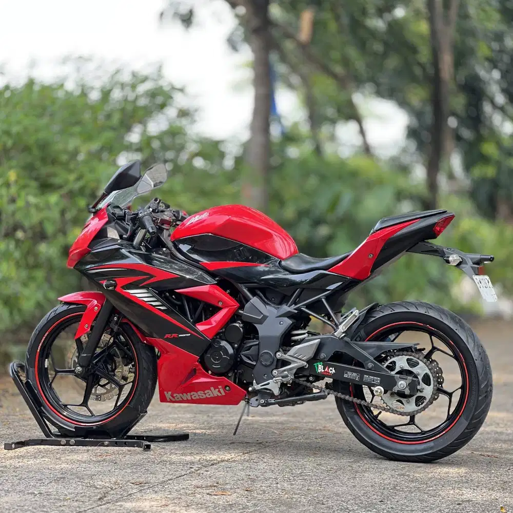 KAWASAKI NINJA MONO 250 SL MERAH 2015 KM RENDAH PAJAK ON SIAP GASPOL