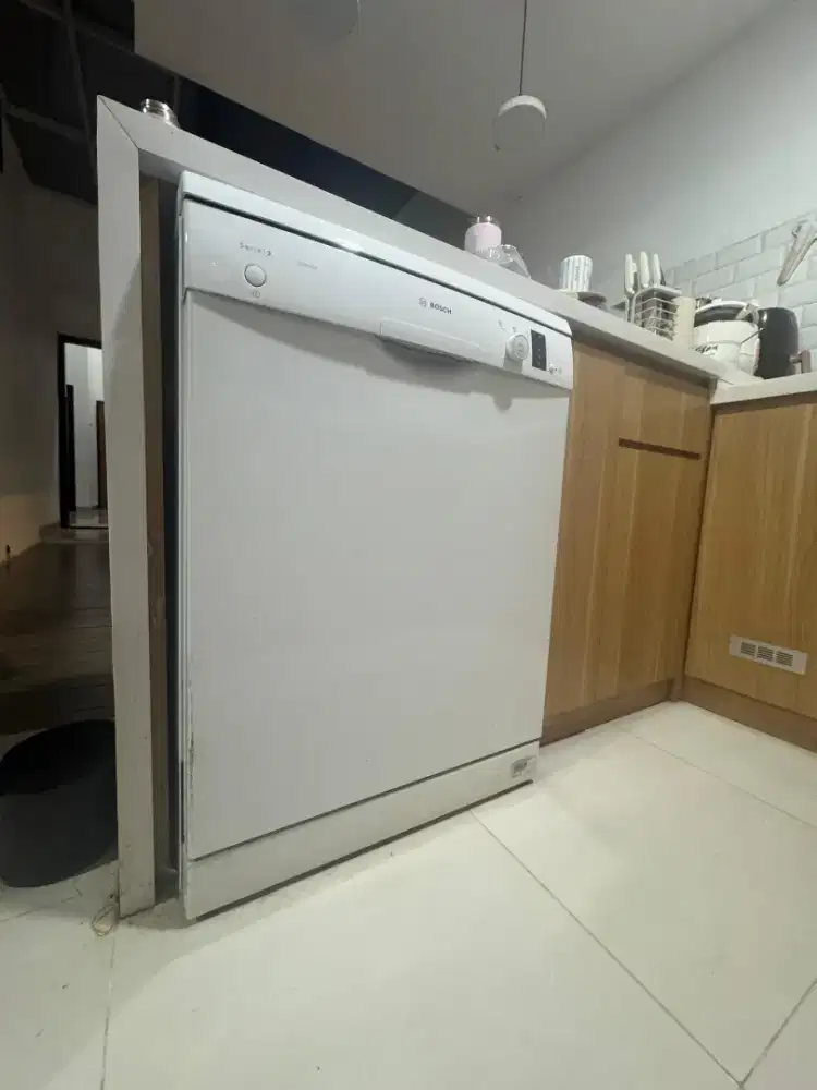Dijual Cepat Dishwasher Merk Bosch Series 2