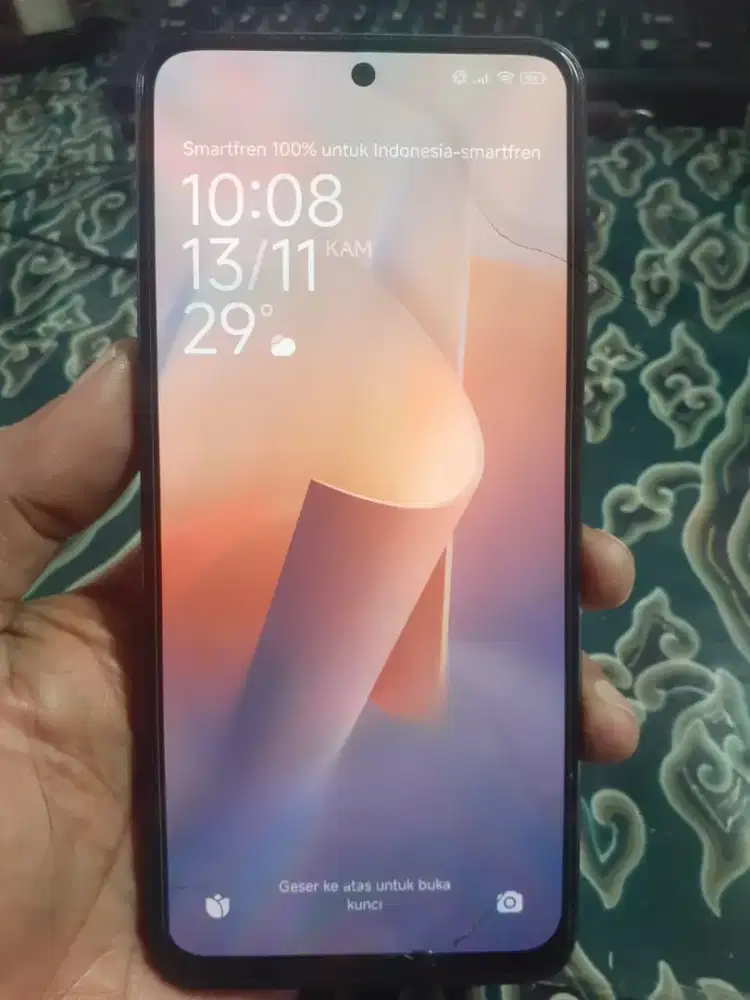 redmi note 11 ram 6/128gb batangan, retak 3 helai