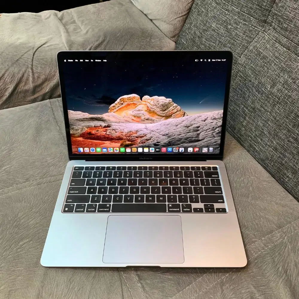 Macbook Air M1 256GB iBox Space Gray
