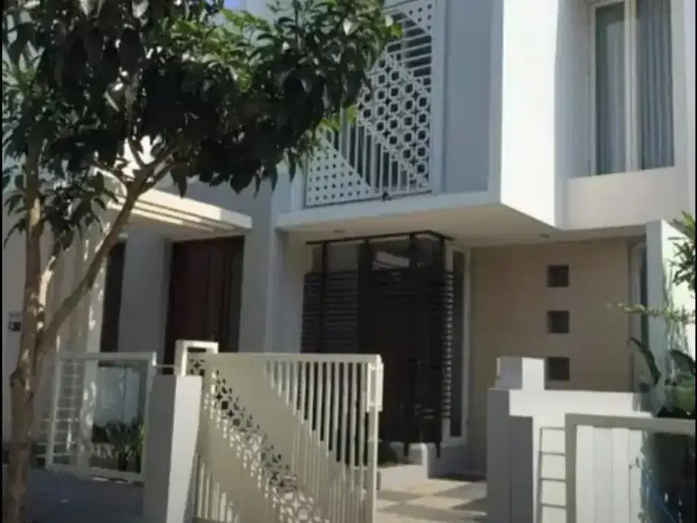 Rumah Murah Dua Lantai di Permata Jingga West Area