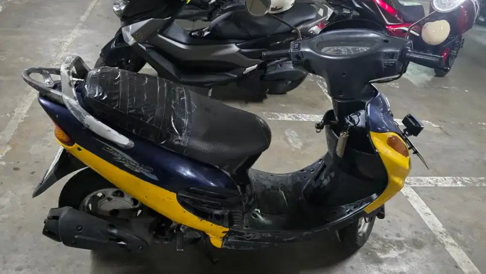 Kymco Metica tusbol 125 cc 2002