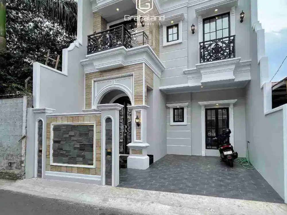 Rumah Baru Mewah American Classic Pinggir Jalan Raya Lokasi Strategis Di Jagakarsa