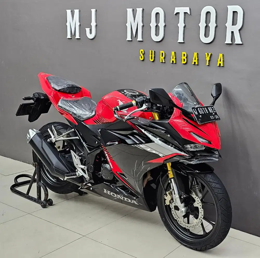 Honda CBR 150R tahun 2021 // KREDIT DP 500 RB